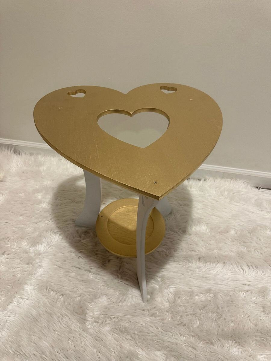 Heart Hookah Table