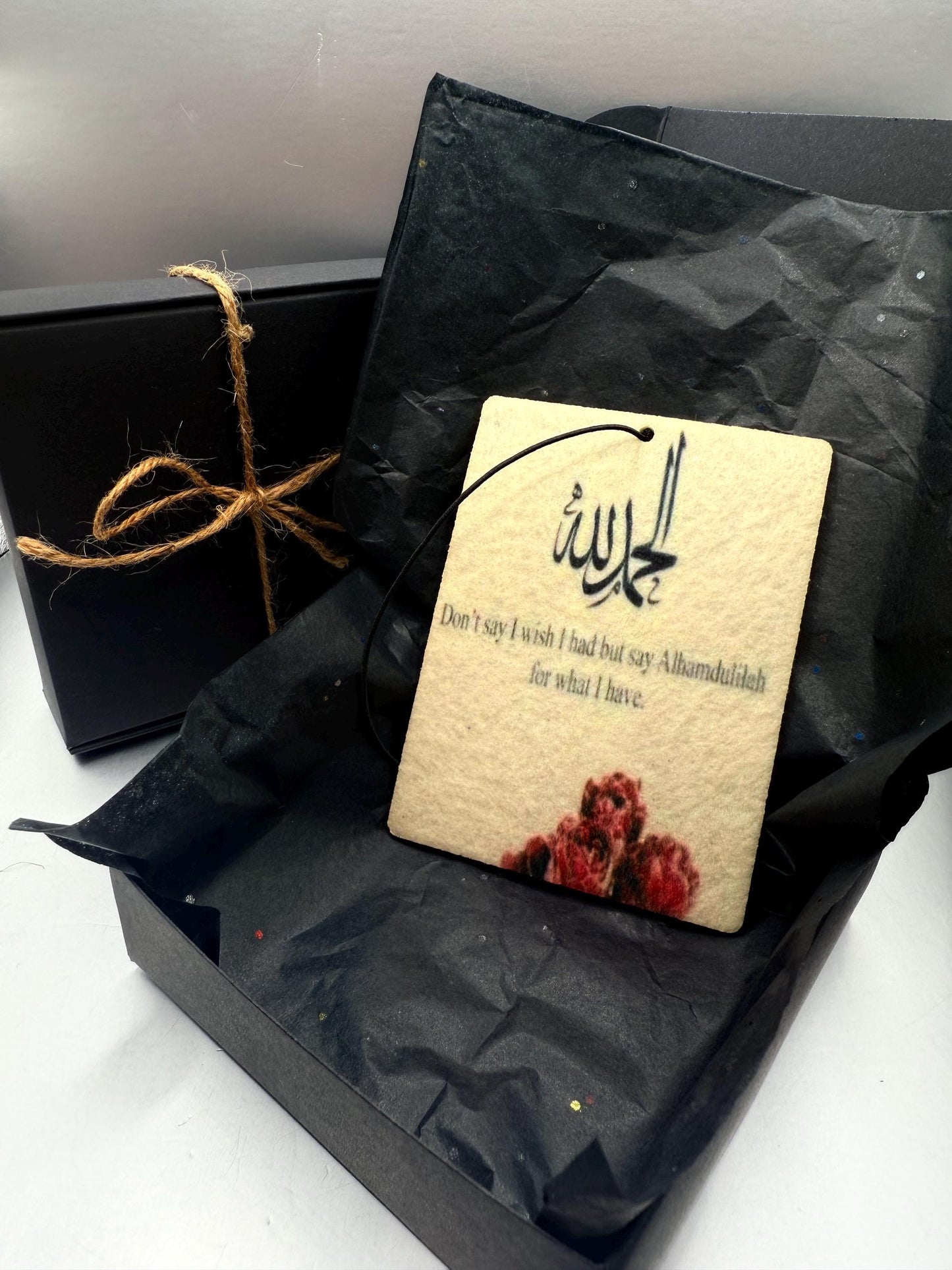 Luxury Islamic Car Freshener – Unique Arabic Calligraphy Design with Long-Lasting Scents