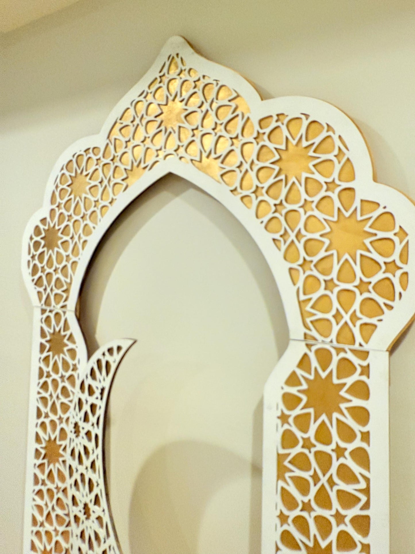 Luxury Islamic Arch Wall Decor – 3 Piece Modular Mihrab Design – Architectural Arabic Geometric Wall Art – Premium Muslim Home Decor
