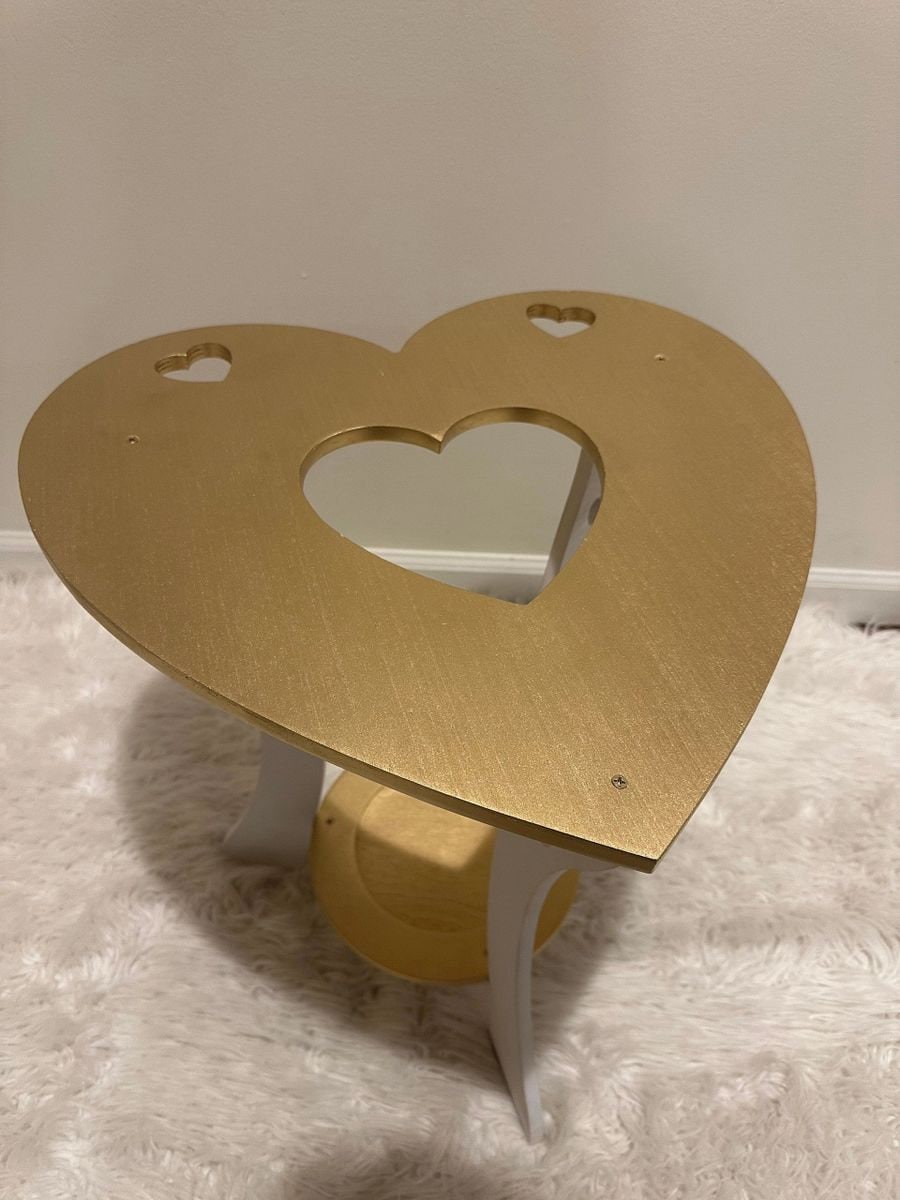 Heart Hookah Table