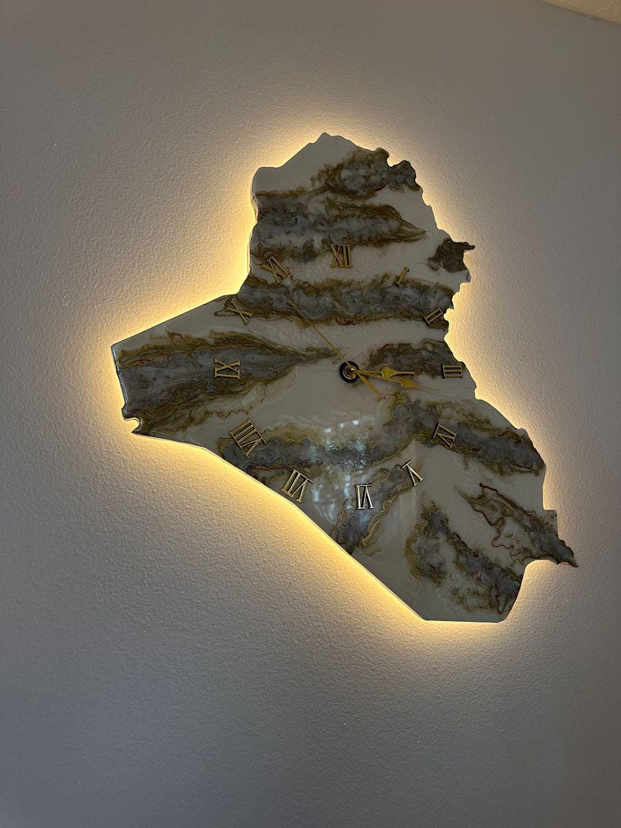 Exquisite customized Country Epoxy Clock