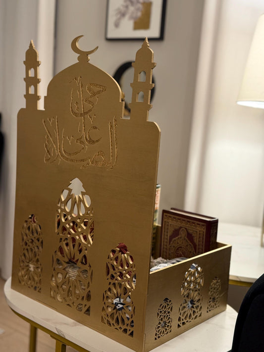 Islamic necessities holder