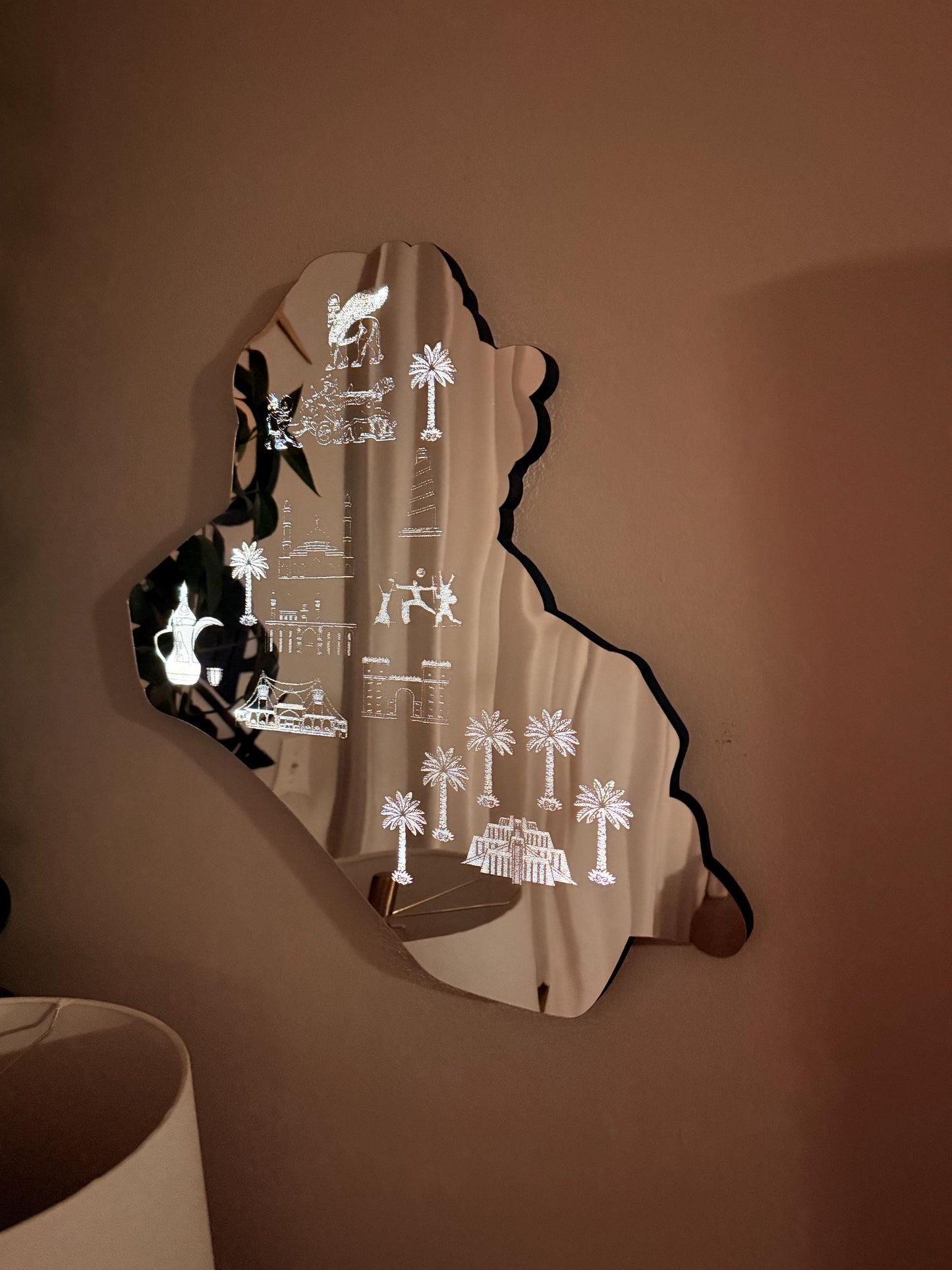 Iraqi Arabic Cultural landmarks Realistica wooden  Map