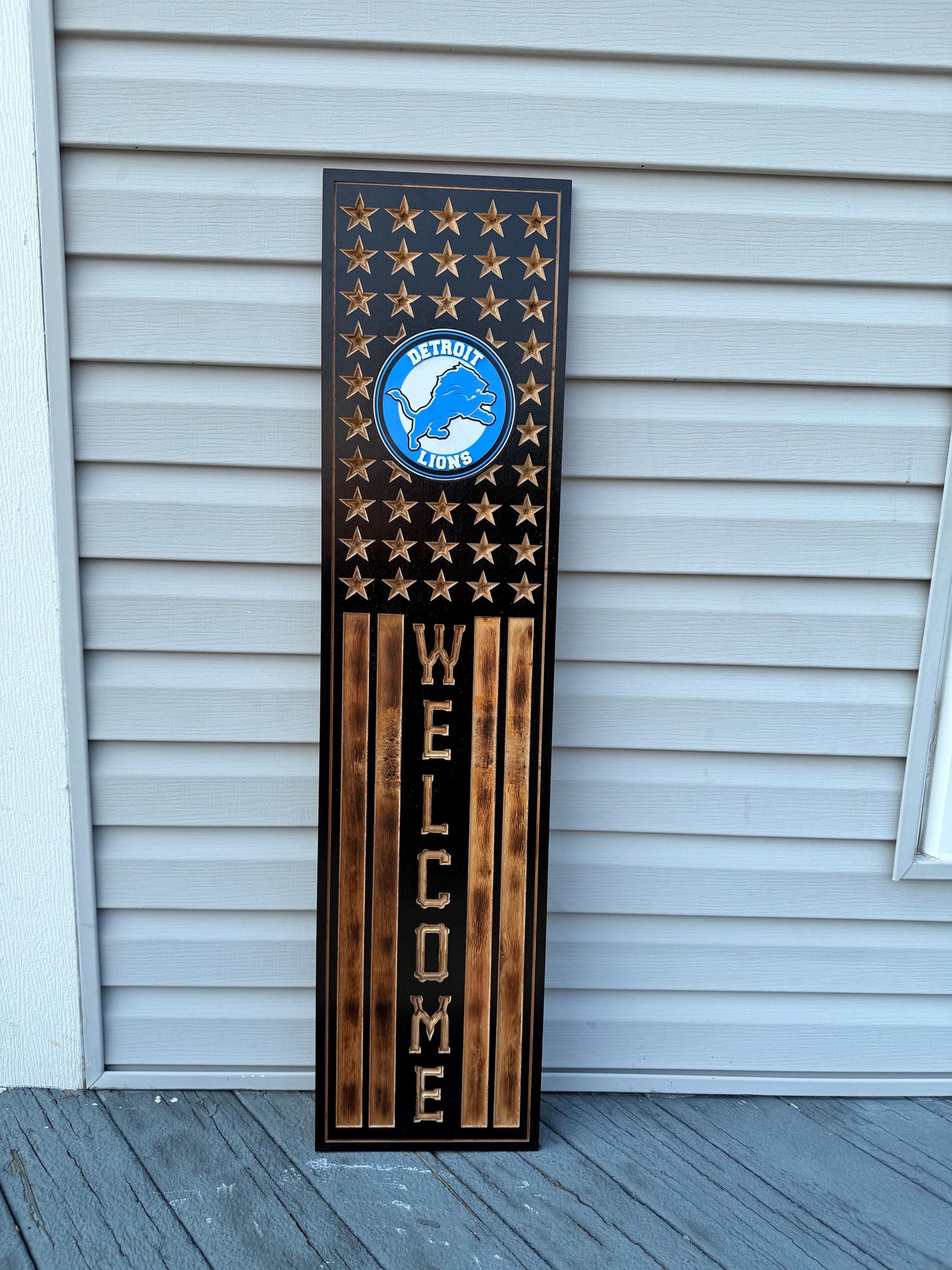 Detroit Lions Rustic Wooden Welcome Sign | USA Flag NFL Wall Art | Handmade Football Fan Decor