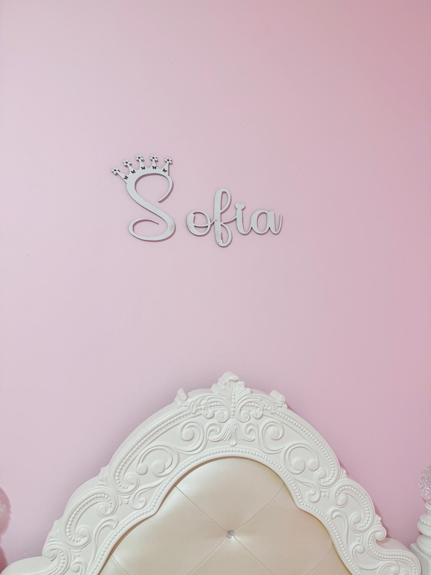 Custom Wooden Name Sign with Crown – Painted Nursery Wall Décor – Personalized Baby Shower Gift – Free Shipping