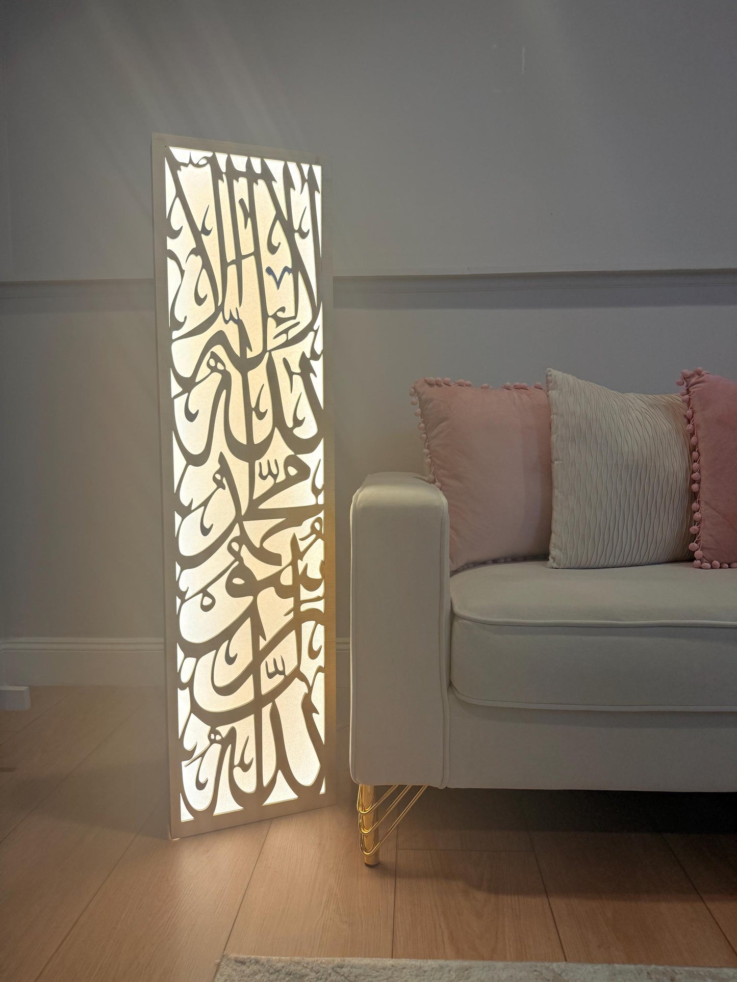 Luxury Arabic Calligraphy Wooden Light Panel – Elegant Islamic Wall Decor with Warm Electric Lighting – Handcrafted Arabic Art – Multiple Si