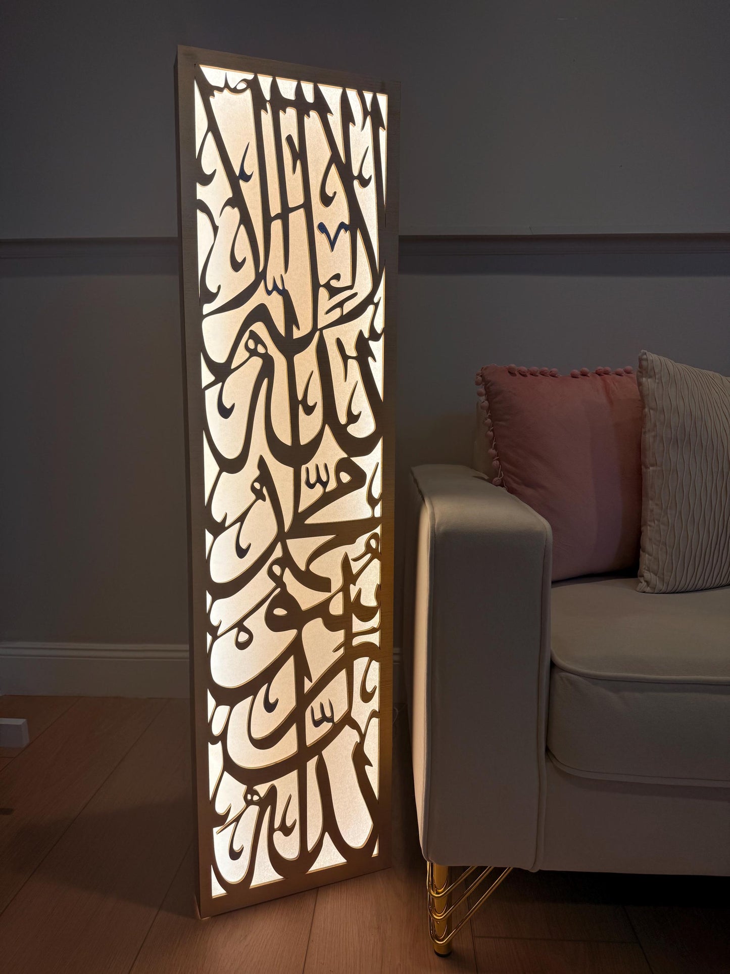 Luxury Arabic Calligraphy Wooden Light Panel – Elegant Islamic Wall Decor with Warm Electric Lighting – Handcrafted Arabic Art – Multiple Si