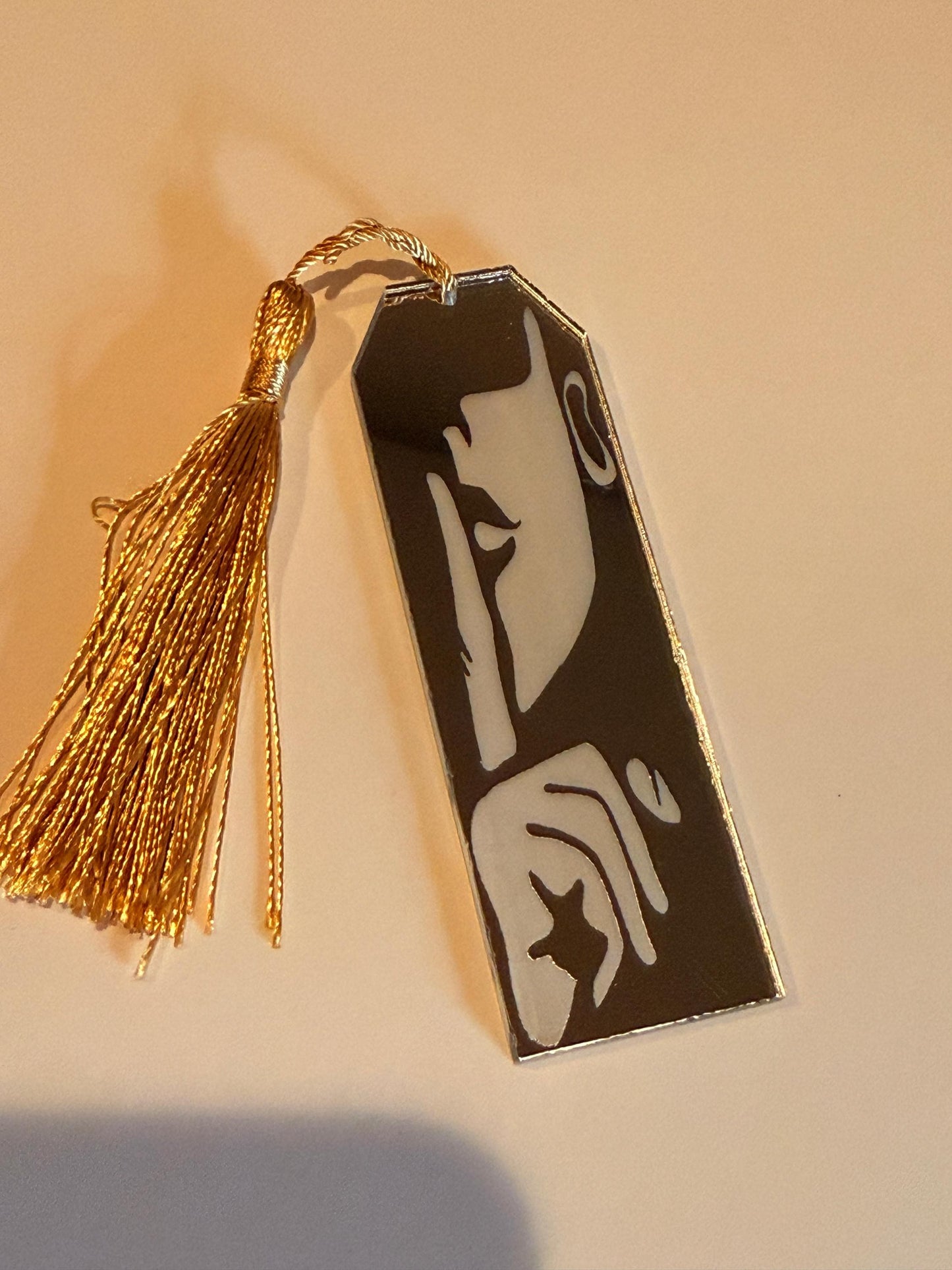 Luxury Silhouette Bookmark – Laser Cut Acrylic, Gift for Book Lovers