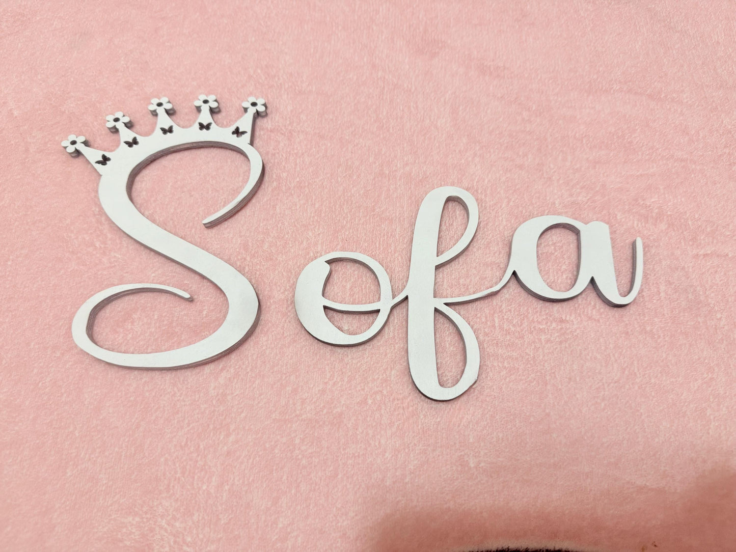 Custom Wooden Name Sign with Crown – Painted Nursery Wall Décor – Personalized Baby Shower Gift – Free Shipping