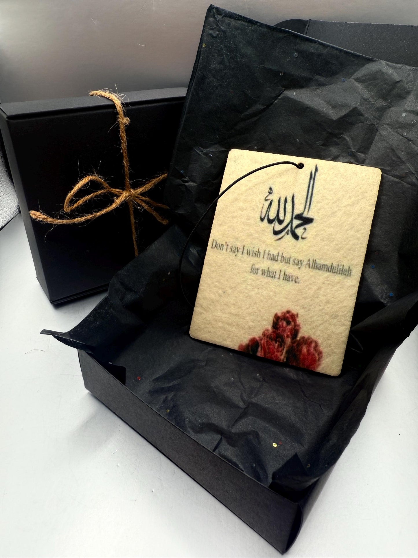 Luxury Islamic Car Freshener – Unique Arabic Calligraphy Design with Long-Lasting Scents