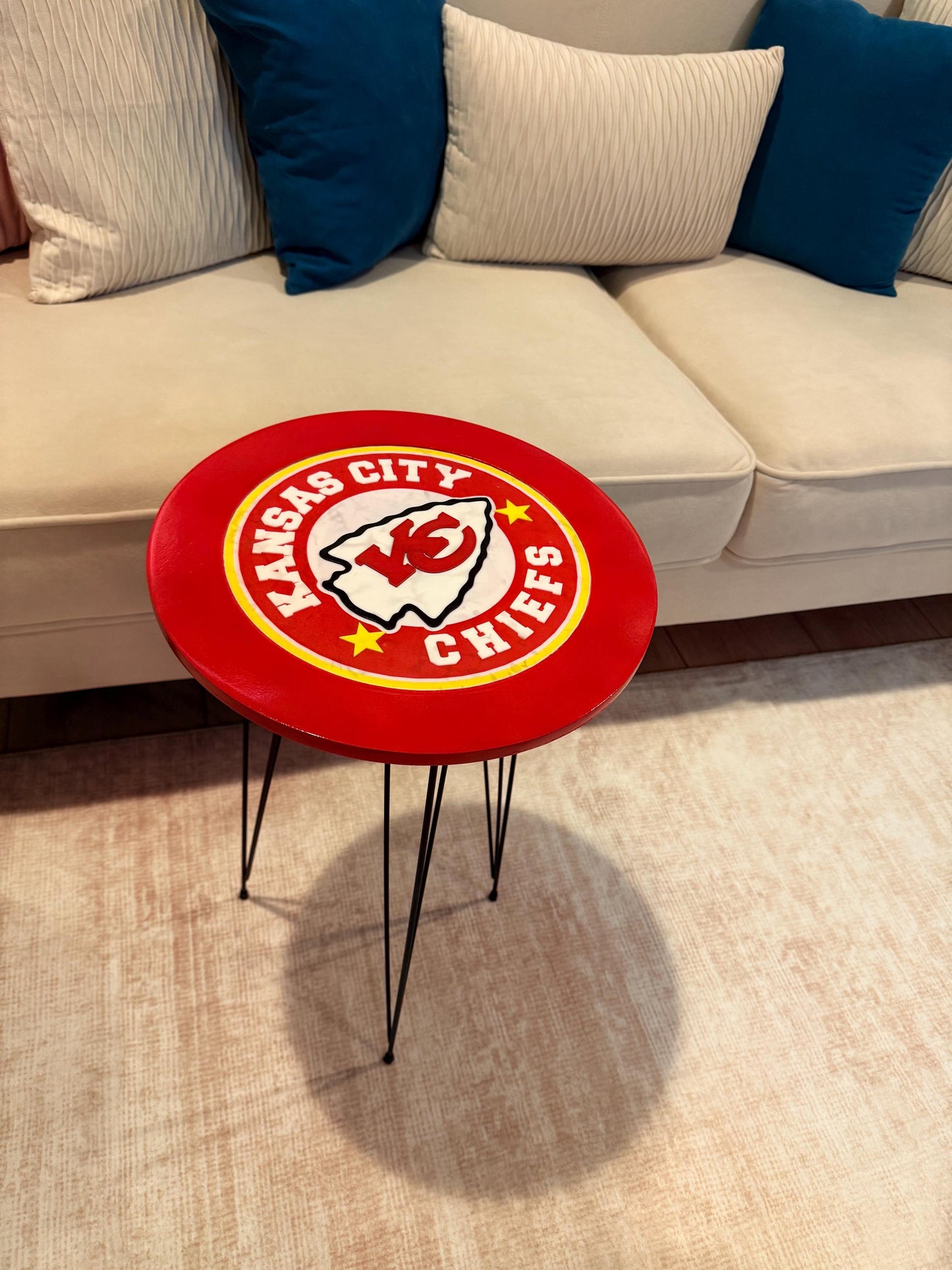 Handmade Kansas City Chiefs Side Table – 3D Logo | Perfect Christmas Gift for NFL Fans | FREE SHIPPING
